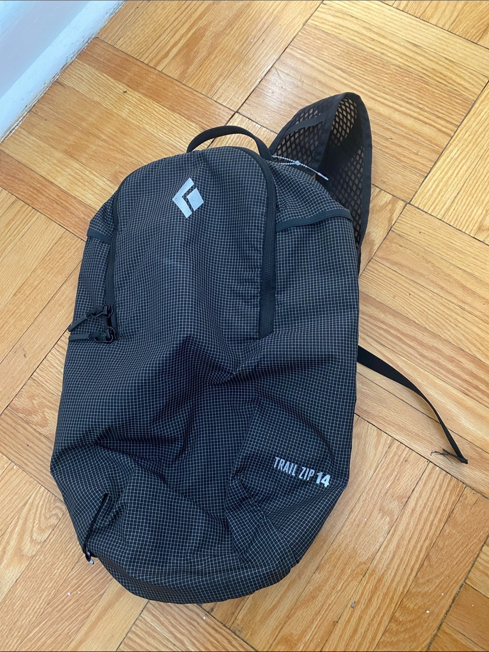 Black Diamond Black Grid Trail Zip 14 Daypack